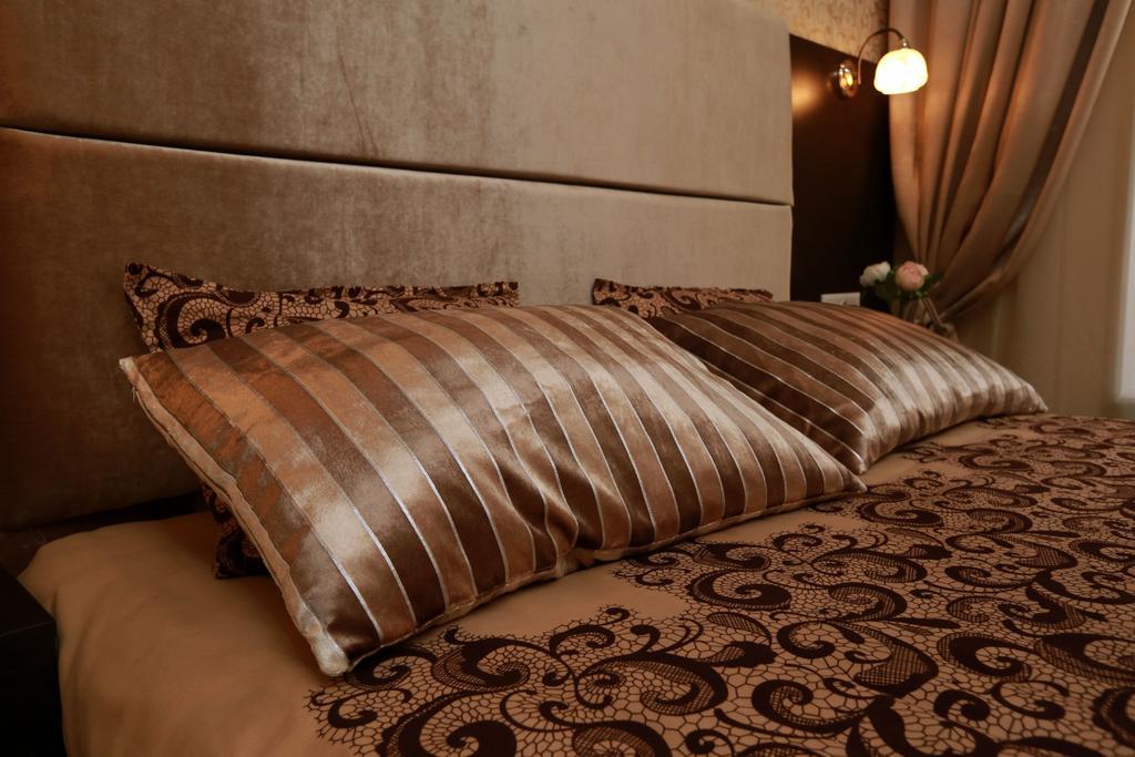 Hotel Avenue Бишкек Екстериор снимка