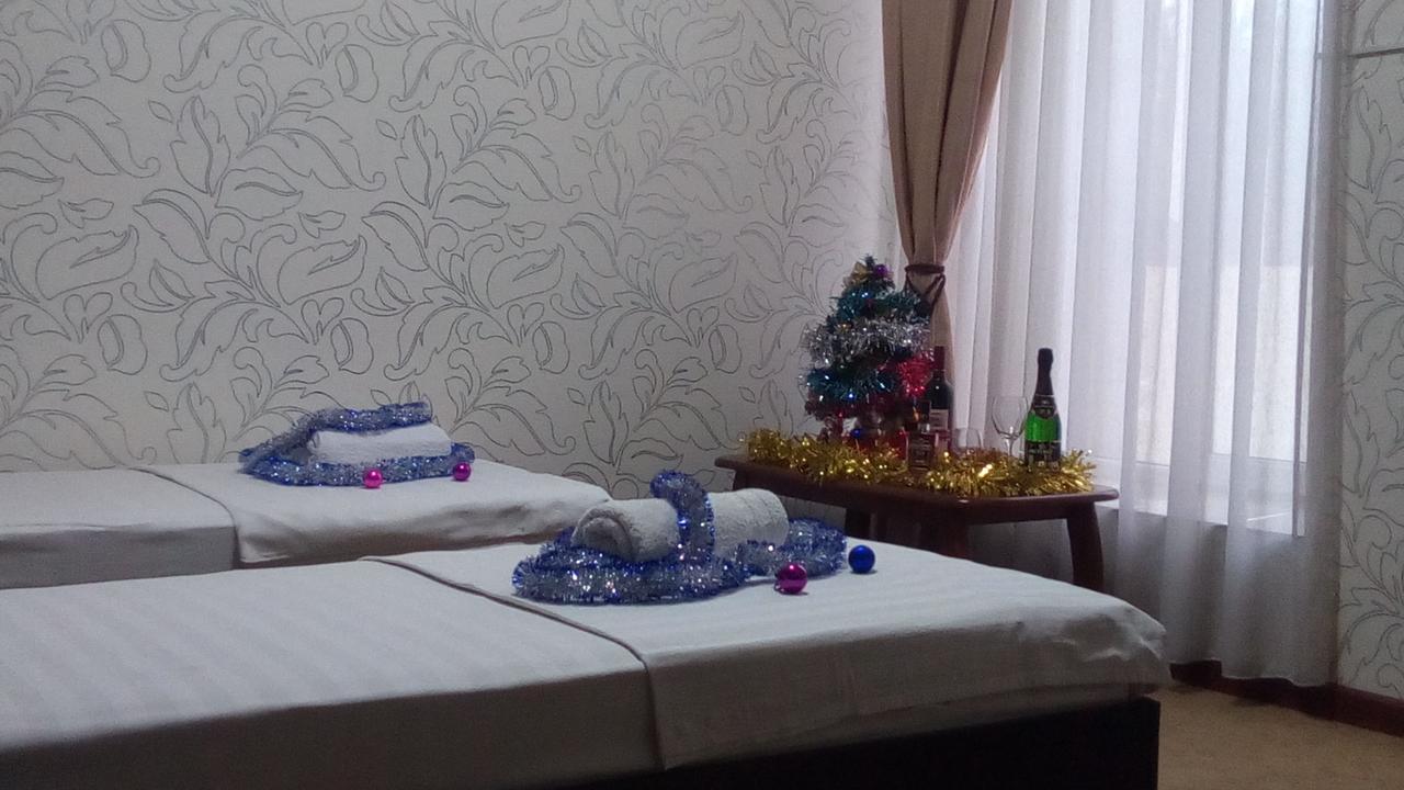Hotel Avenue Бишкек Екстериор снимка