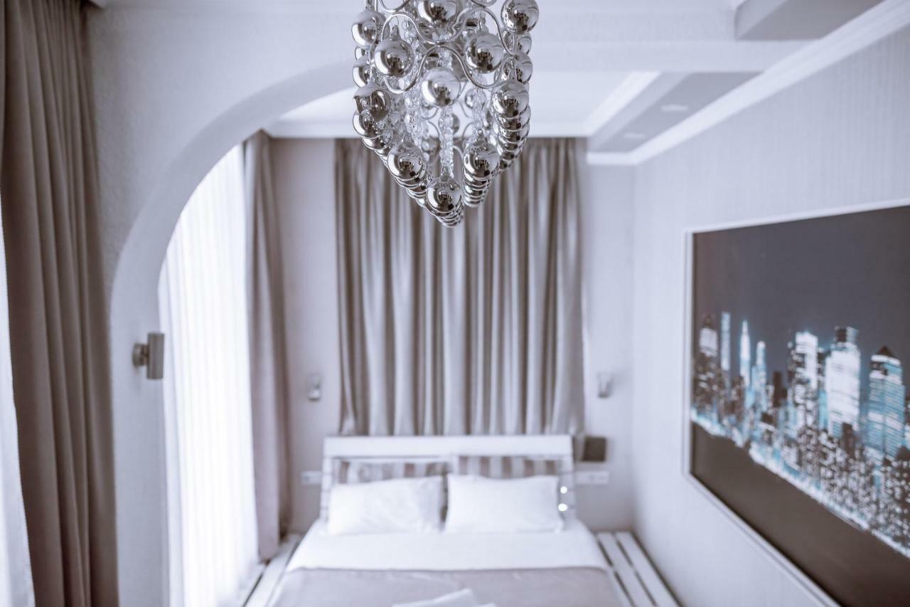 Hotel Avenue Бишкек Екстериор снимка